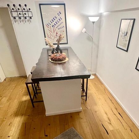 Gemuetliche Souterrain Wohnung Neben Der Universitaetsklinik In Homburg Homburg  Luaran gambar